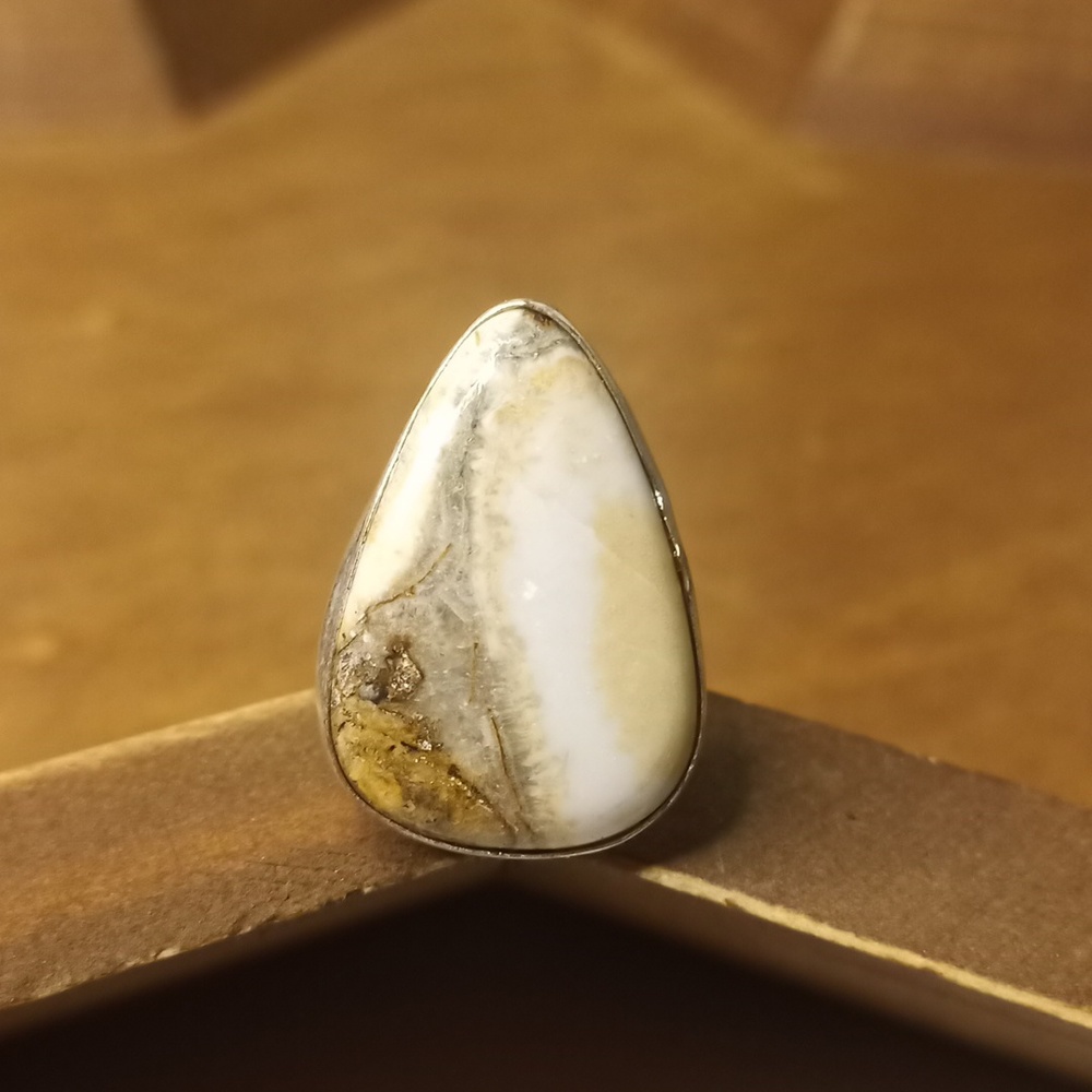 New King Kobra Jasper Gemstone ring. 925 Sterling silver plated setting. 7